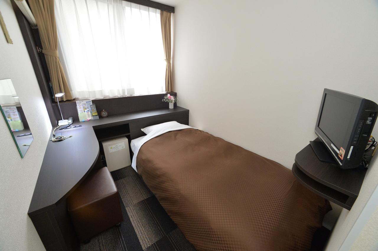 Business Hotel Bl Kuwana Exterior foto